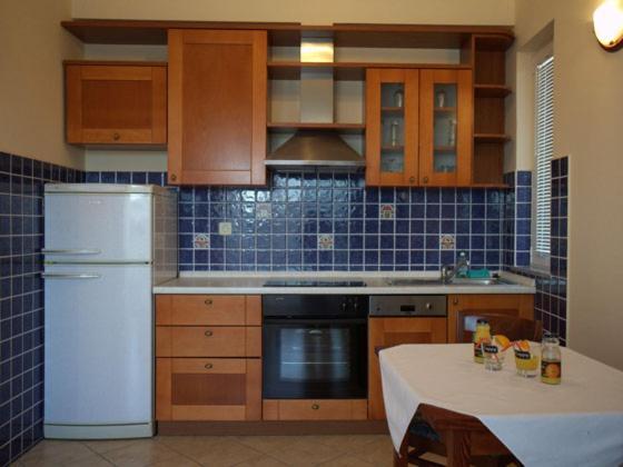 Studio Apartmani Bijeli Delfin Biograd Na Moru Exteriör bild